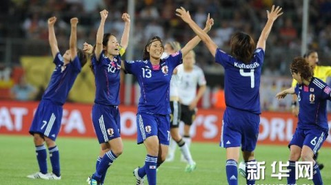 深耕绿茵传承与勇敢革新——美加墨世界杯日本队22号背后的“蓝色武士”精神